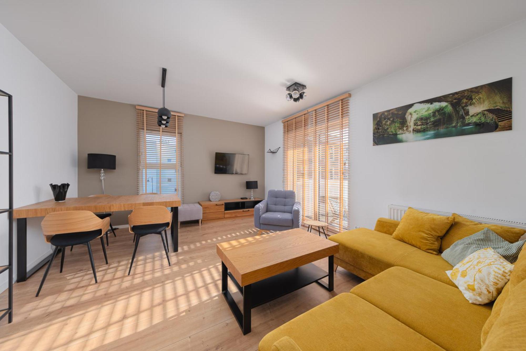 Citystay Wroblewskiego Apartament Z Parkingiem! Λοτζ Εξωτερικό φωτογραφία